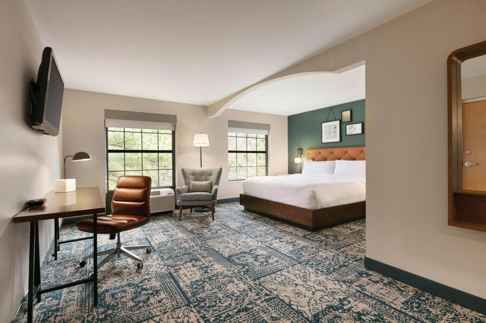 Four Points By Sheraton Raleigh Arena Exteriör bild
