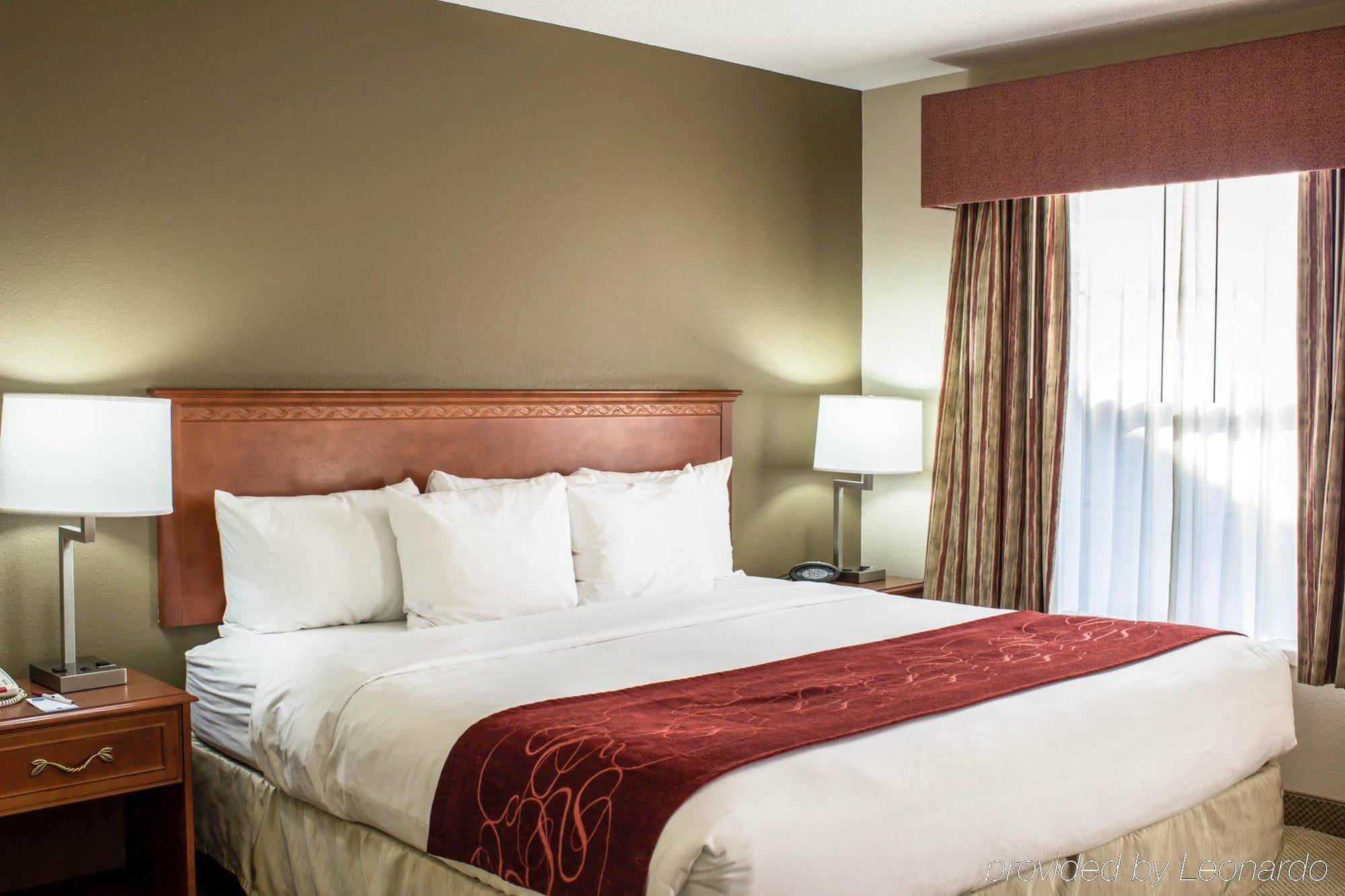 Four Points By Sheraton Raleigh Arena Exteriör bild