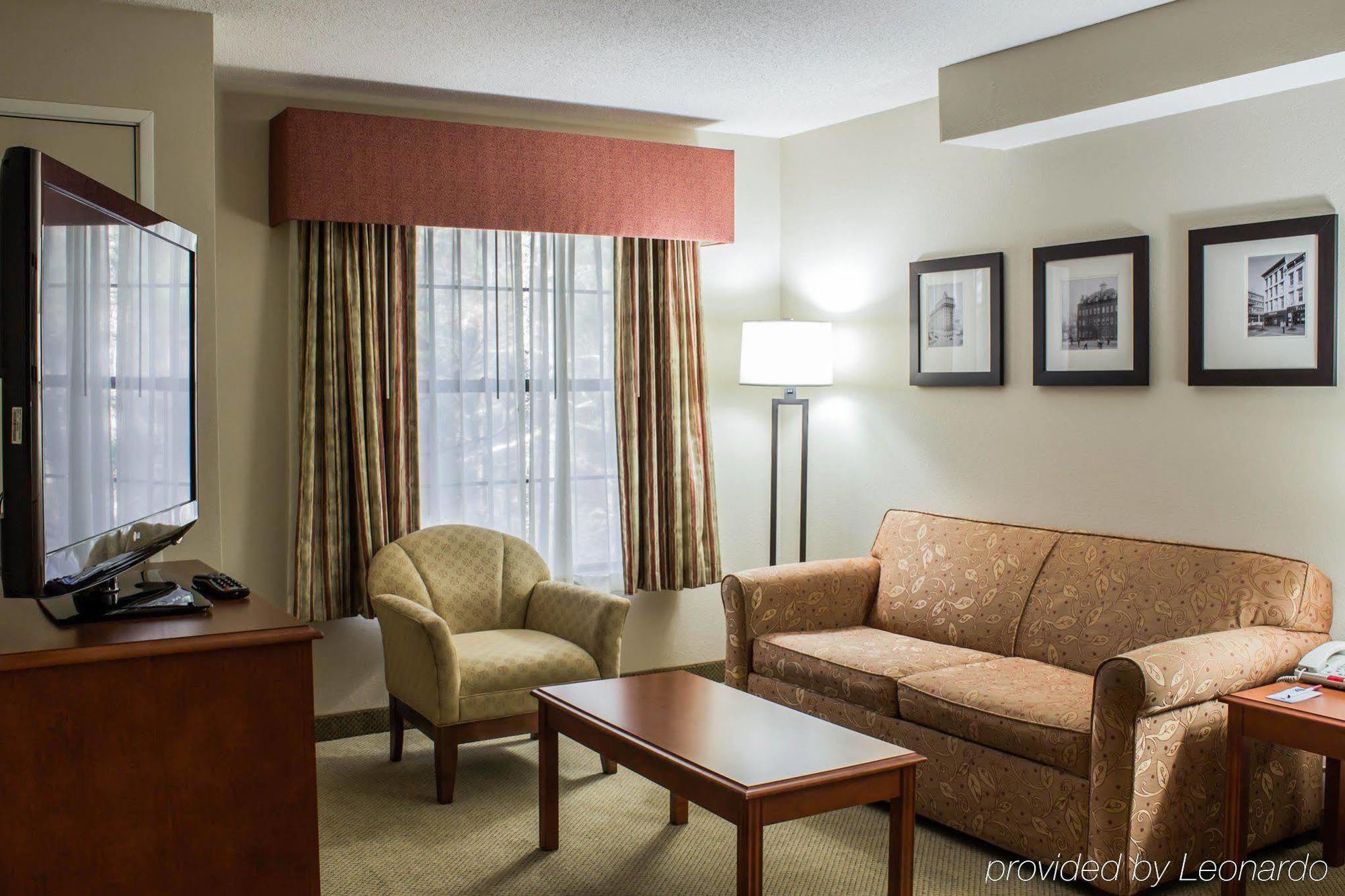 Four Points By Sheraton Raleigh Arena Exteriör bild