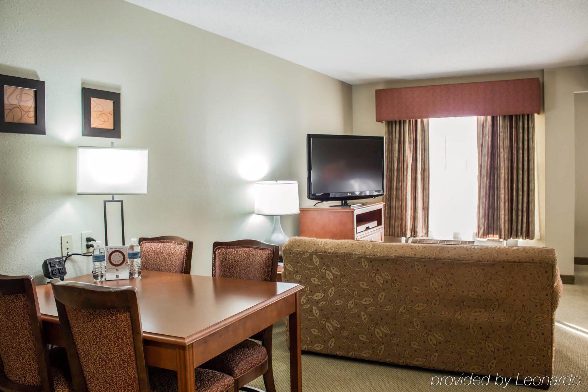 Four Points By Sheraton Raleigh Arena Exteriör bild
