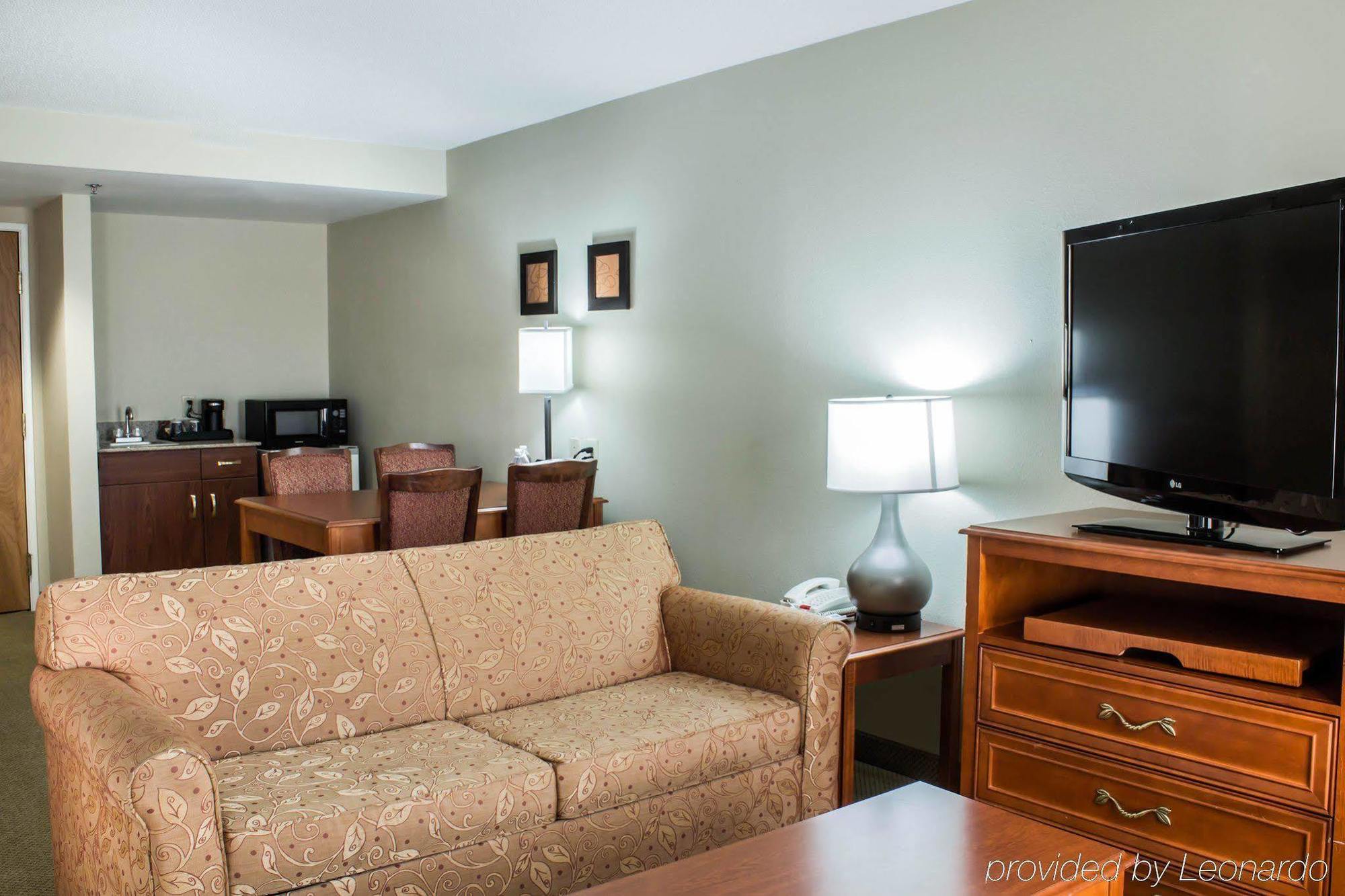 Four Points By Sheraton Raleigh Arena Exteriör bild